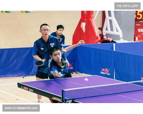 王露晞首战中国中学生赛济南小将丁组40公斤级决战在即充满紧张与期待 王露晞首战中国中学生赛济南小将丁组40公斤级决战在即充满紧张与期待