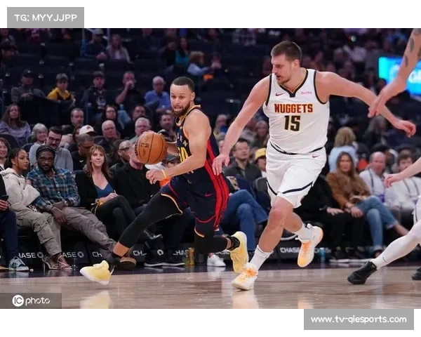 勇士对阵掘金，库里与约基奇MVP对决